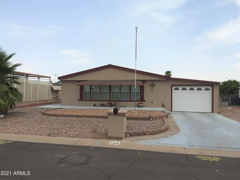 7245 E Arbor Avenue, Mesa, AZ 85208