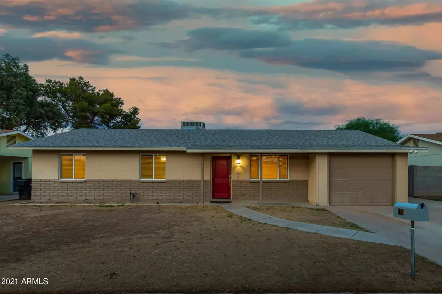 709 N CEDAR Street, Gilbert, AZ 85233