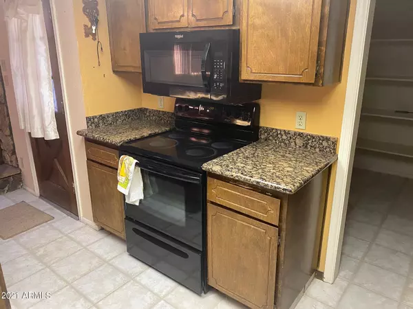 Mesa, AZ 85203,1760 N SILVERTON Circle N