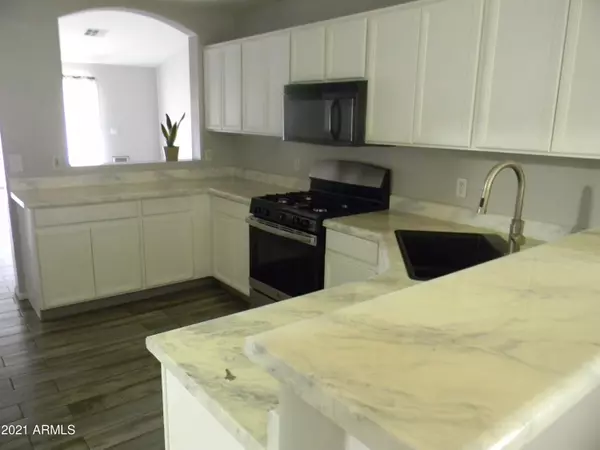 Glendale, AZ 85303,7017 N 77TH Drive