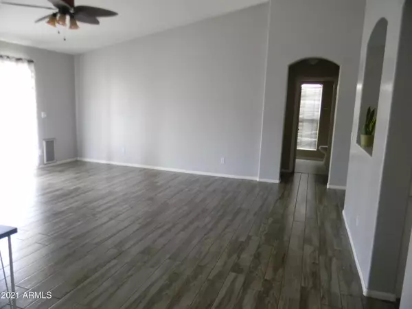 Glendale, AZ 85303,7017 N 77TH Drive