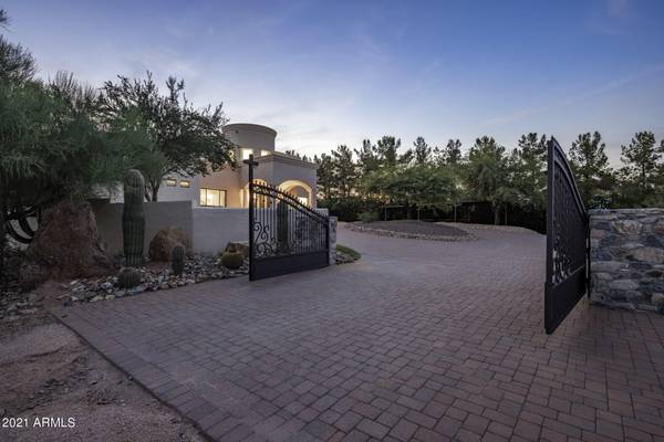 Scottsdale, AZ 85262,27828 N 143RD Street