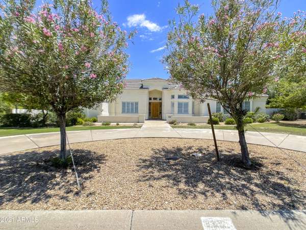 Paradise Valley, AZ 85253,10335 N 49TH Place