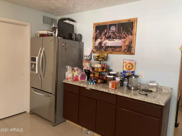 Phoenix, AZ 85031,3845 N 57TH Avenue