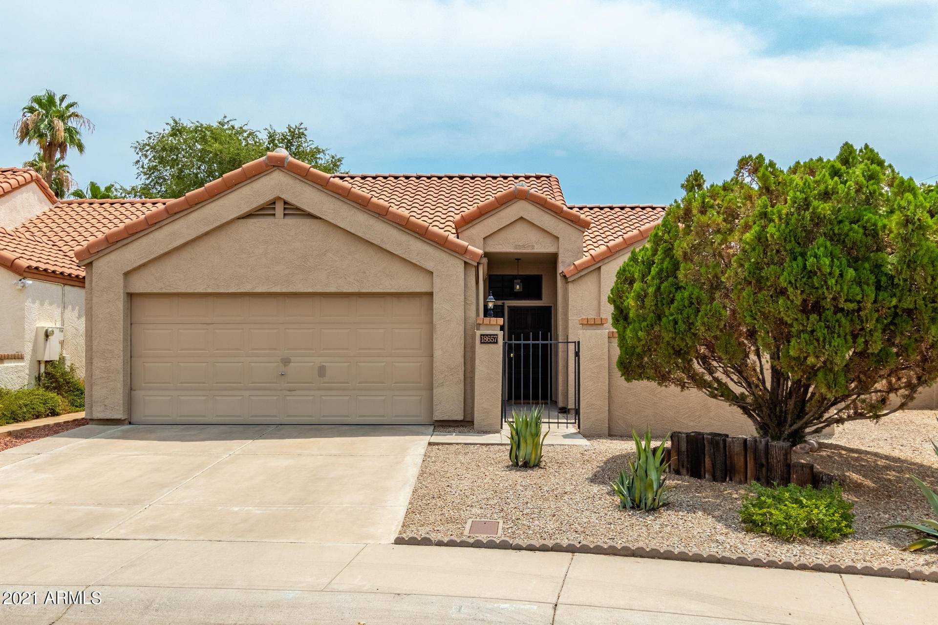 18657 N 77TH Drive, Glendale, AZ 85308