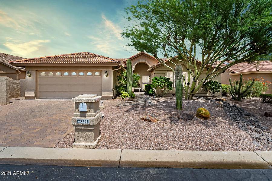 23905 S STONEY PATH Drive, Sun Lakes, AZ 85248