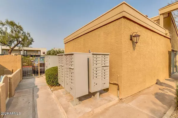 Phoenix, AZ 85016,3807 N 30TH Street #39