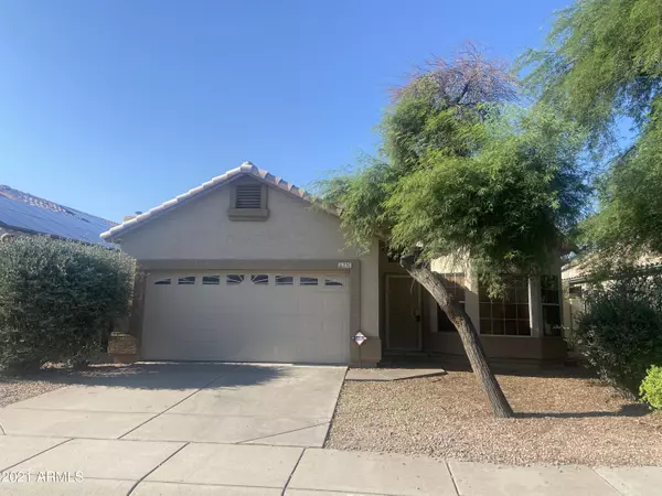 275 W AMOROSO Drive, Gilbert, AZ 85233