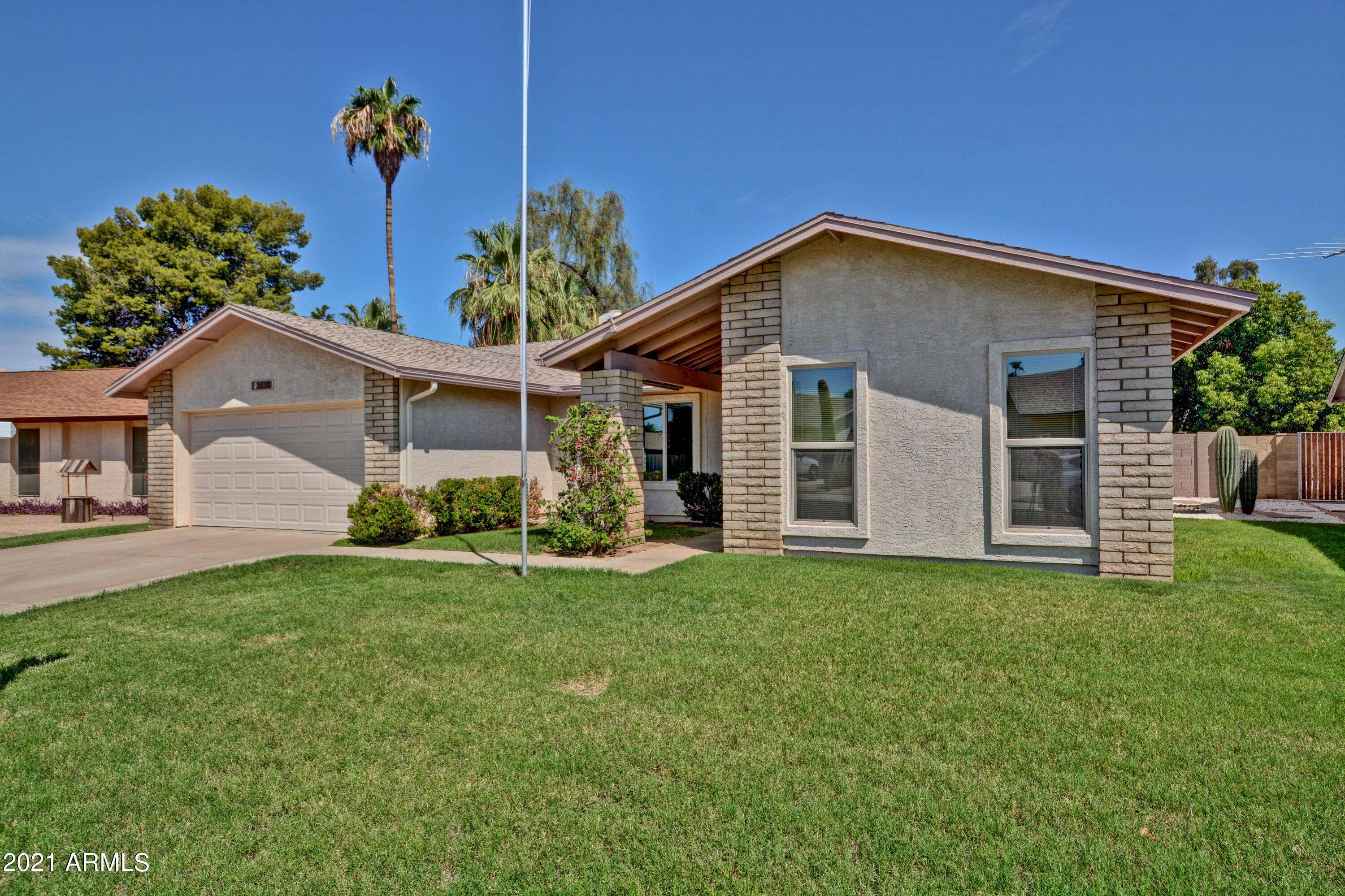 Phoenix, AZ 85037,10348 W HAZELWOOD Avenue