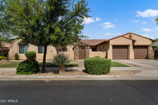 2716 N 143RD Drive, Goodyear, AZ 85395