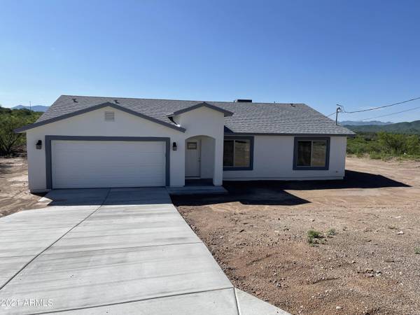 Rio Rico, AZ 85648,1015 CALLE COYOTE --