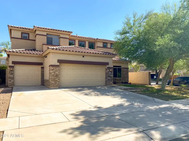 4267 E LANTERN Place, Gilbert, AZ 85297