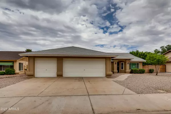 8408 W SWEETWATER Avenue, Peoria, AZ 85381