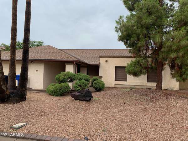 Chandler, AZ 85225,607 W SUMMIT Place