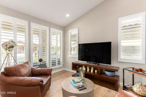 Gilbert, AZ 85295,3857 E LOMA VISTA Street