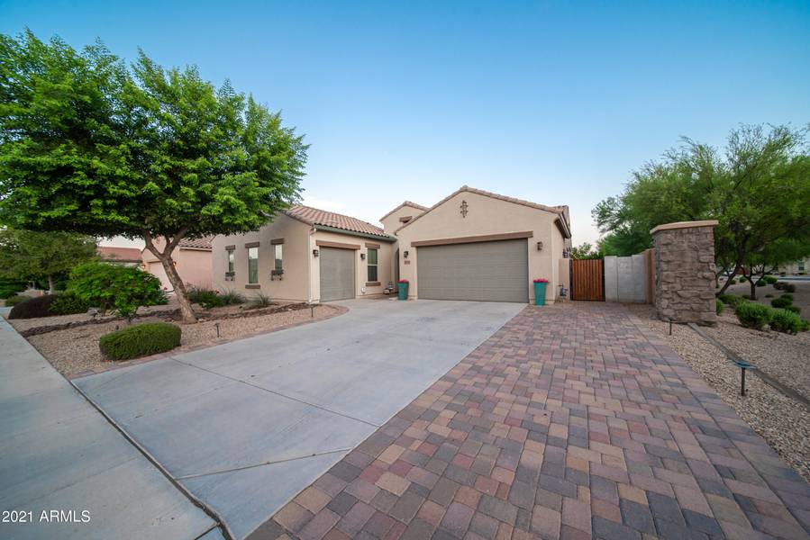 16229 W BERKELEY Road, Goodyear, AZ 85395