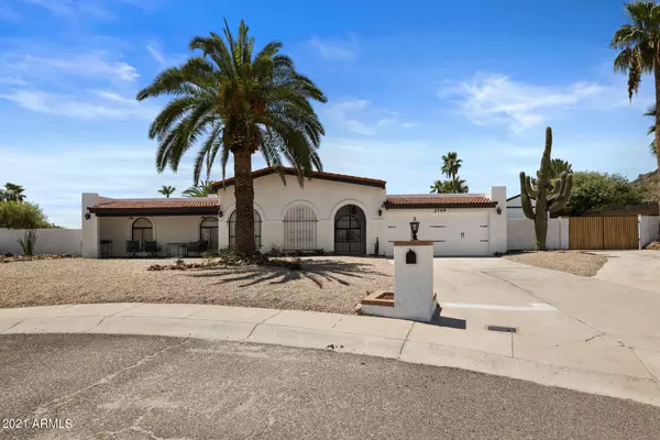 2749 E GELDING Drive, Phoenix, AZ 85032