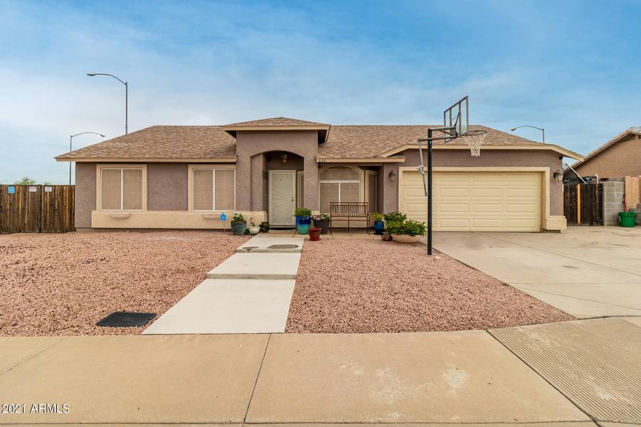 652 N 80TH Place, Mesa, AZ 85207