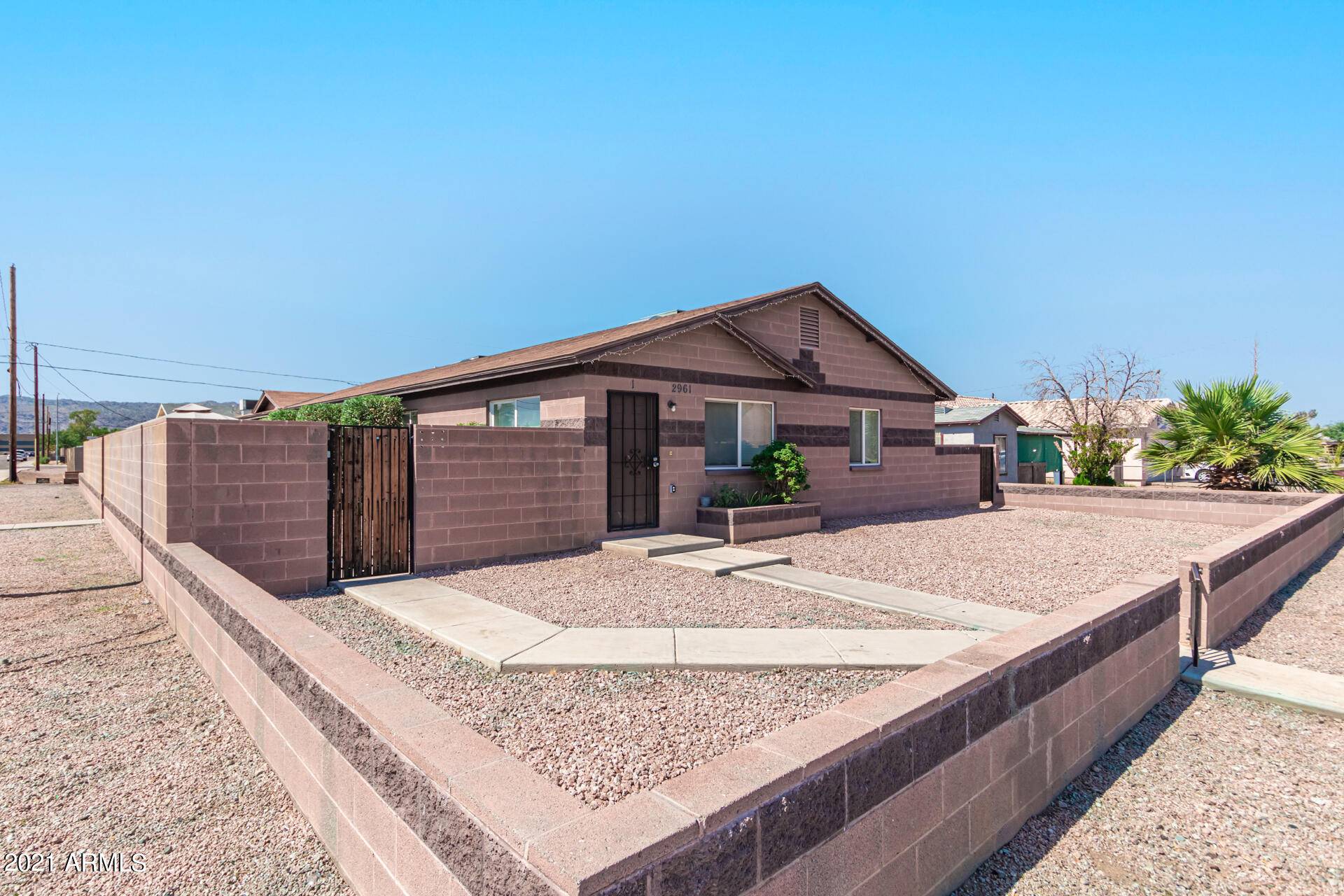 Phoenix, AZ 85040,2961 E WIER Avenue