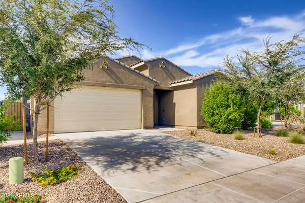 San Tan Valley, AZ 85140,626 W TALLULA Trail