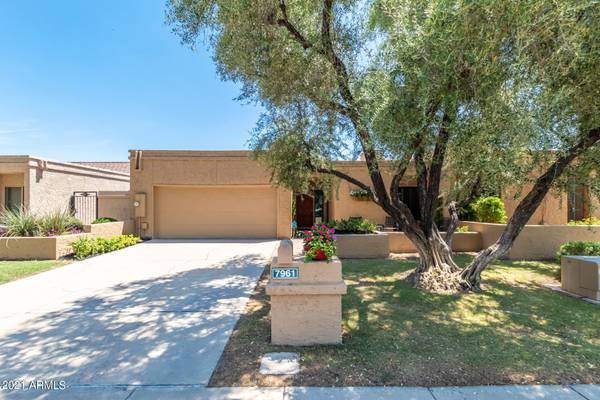 Scottsdale, AZ 85250,7961 E SOLANO Drive