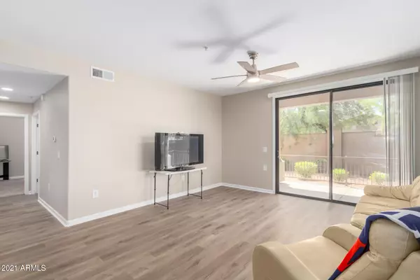 Chandler, AZ 85248,705 W QUEEN CREEK Road #1043