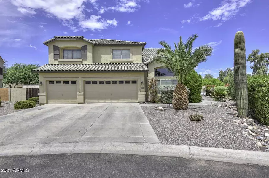 4502 W WINSTON Drive, Laveen, AZ 85339