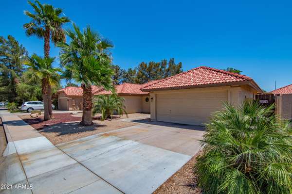 Chandler, AZ 85226,5611 W GERONIMO Street