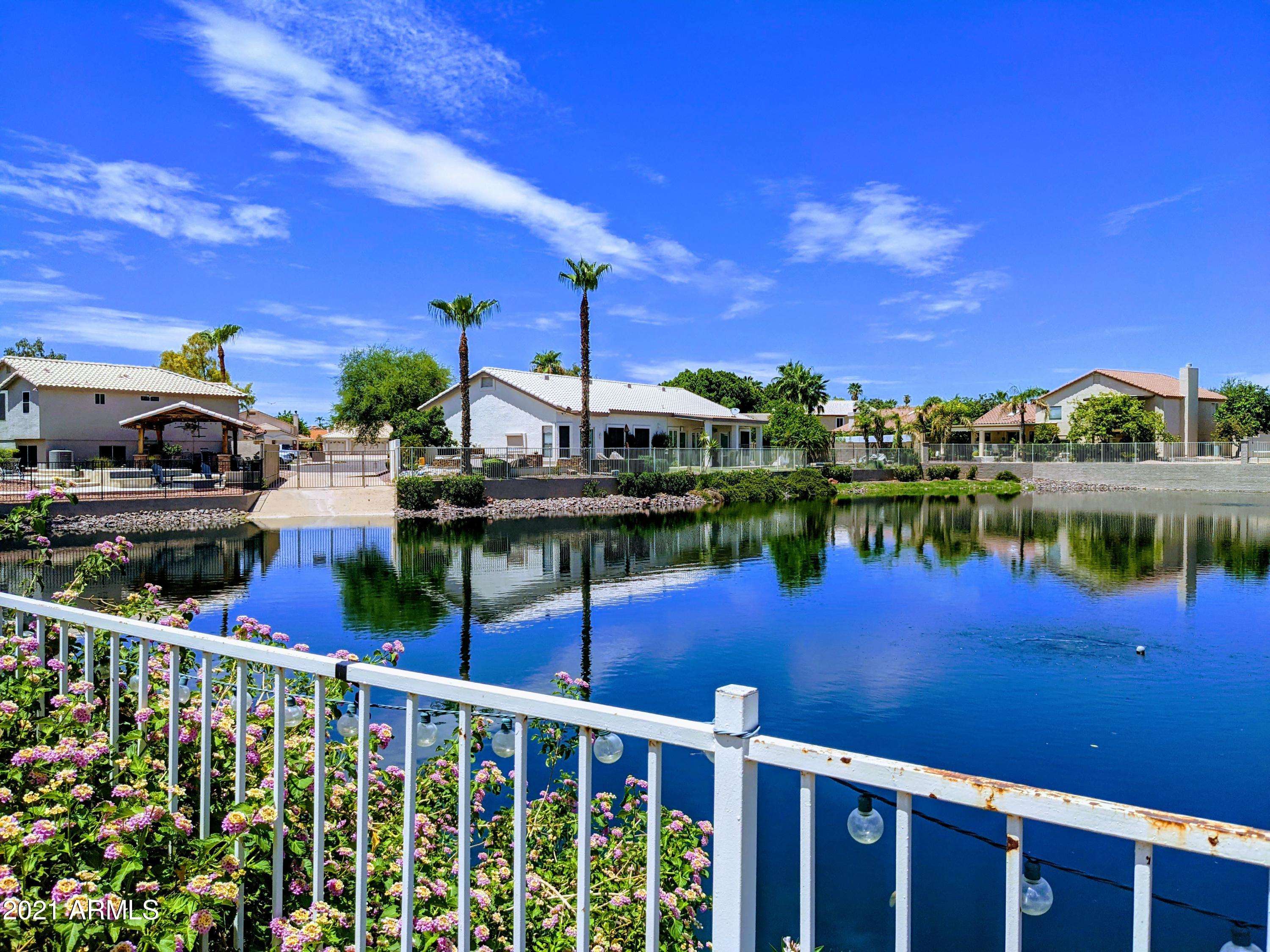 7204 W KIMBERLY Way, Glendale, AZ 85308