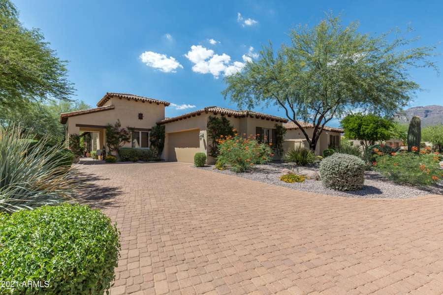 3134 S AMBLE Pass, Gold Canyon, AZ 85118