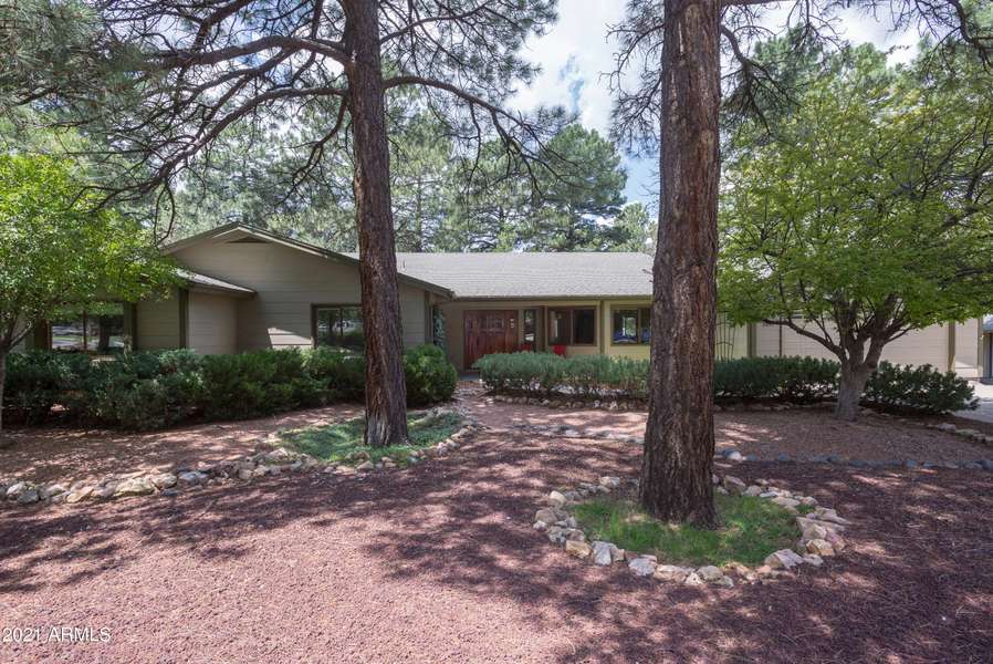 2457 N Strawberry Way, Flagstaff, AZ 86004