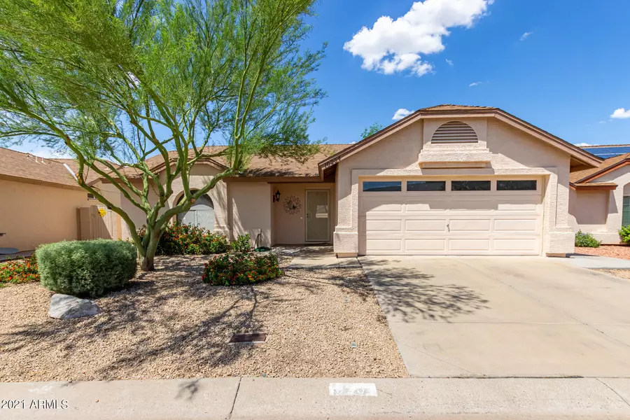 10254 W WINDSOR Boulevard, Glendale, AZ 85307