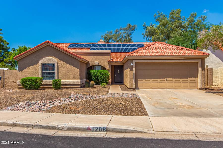 1208 E LAUREL Avenue, Gilbert, AZ 85234