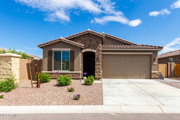 2224 W LARISSA Lane, Queen Creek, AZ 85144