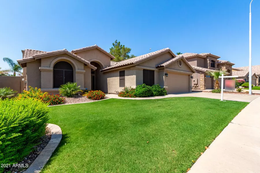 1141 W HONEYSUCKLE Lane, Chandler, AZ 85248