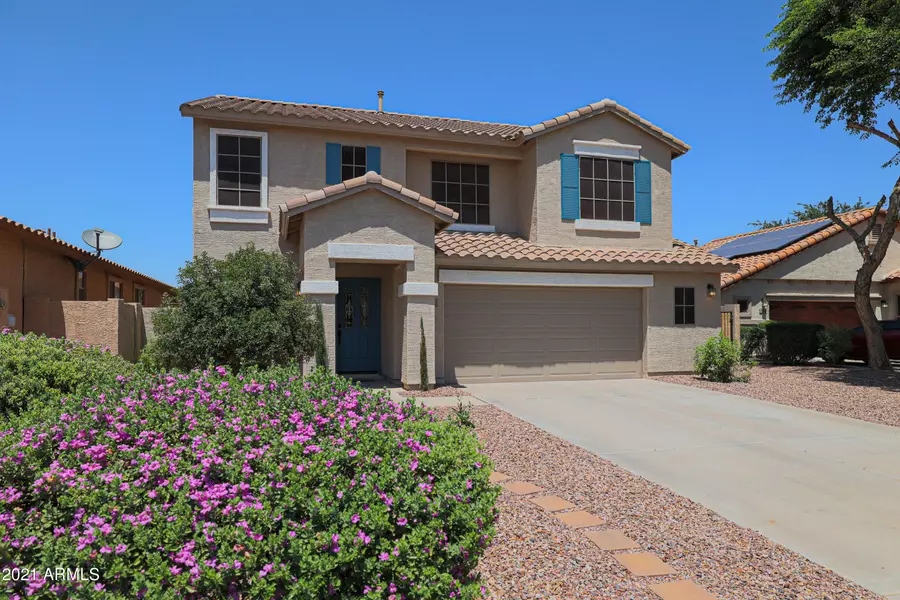600 E HARVEST Road, San Tan Valley, AZ 85140