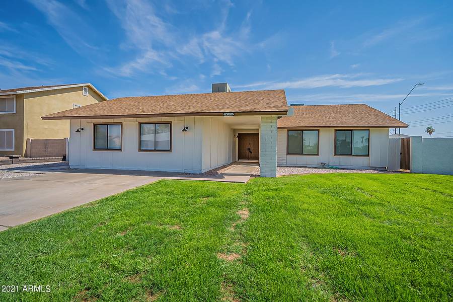 4233 W HEARN Road, Phoenix, AZ 85053