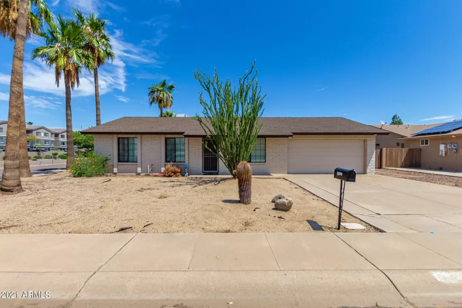 2240 W BEHREND Drive, Phoenix, AZ 85027