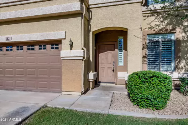 Chandler, AZ 85286,1821 S HUDSON Drive