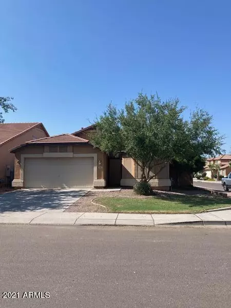 762 E DANIELLA Drive, San Tan Valley, AZ 85140