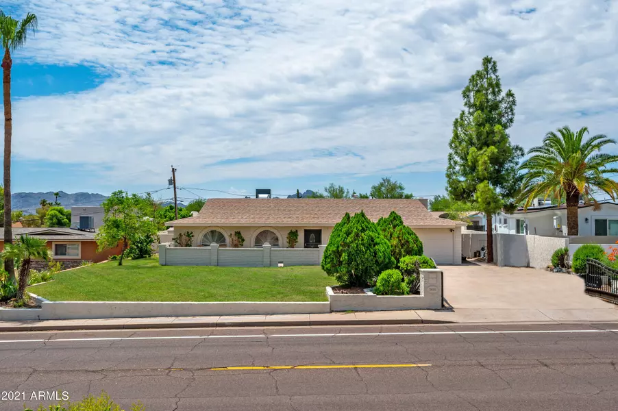 2835 E Thunderbird Road, Phoenix, AZ 85032