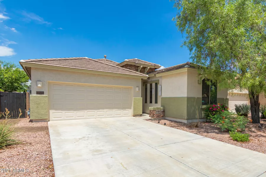 17058 W MANCHESTER Drive, Surprise, AZ 85374