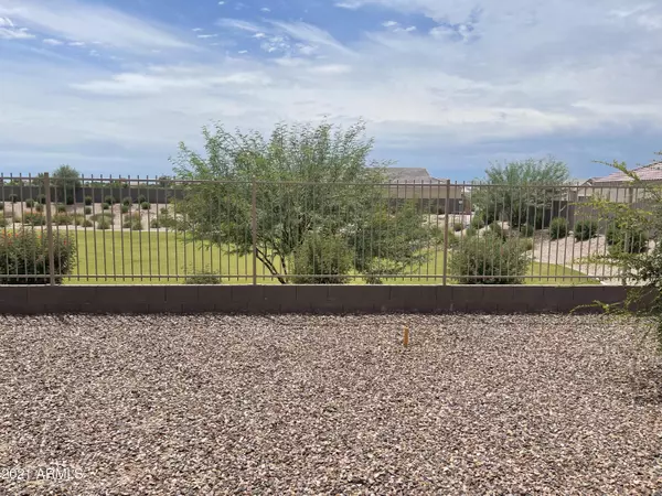 San Tan Valley, AZ 85143,4993 E LIVING STONE Way