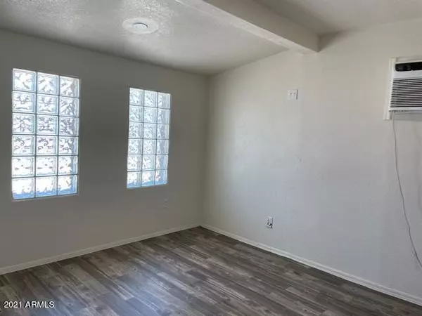 Phoenix, AZ 85031,4229 N 47TH Drive