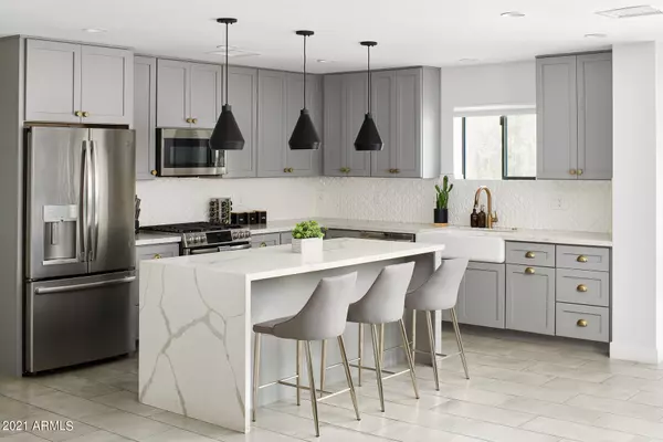 Phoenix, AZ 85018,4633 N 49TH Place