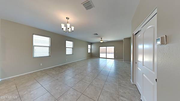 San Tan Valley, AZ 85143,28335 N CHALCOCITE Street