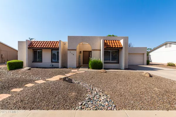 714 W MCNAIR Street, Chandler, AZ 85225