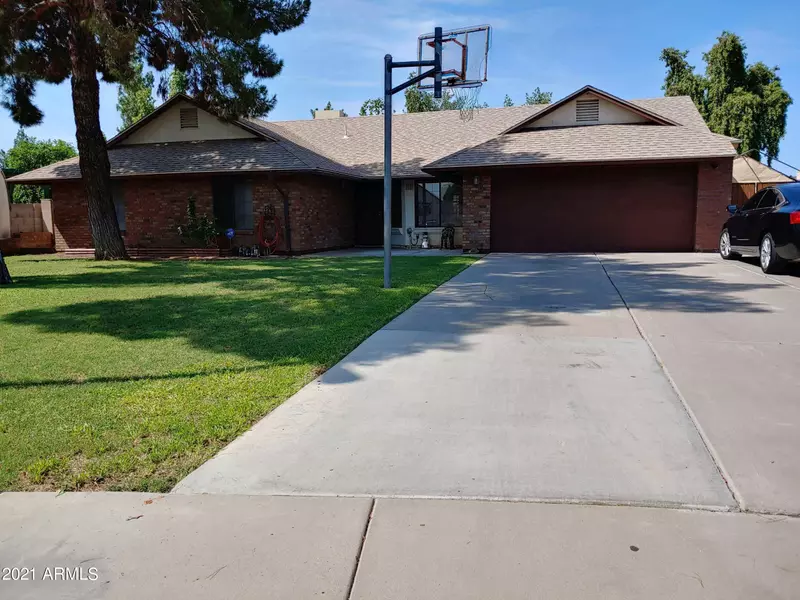 137 E SAN REMO Avenue, Gilbert, AZ 85234