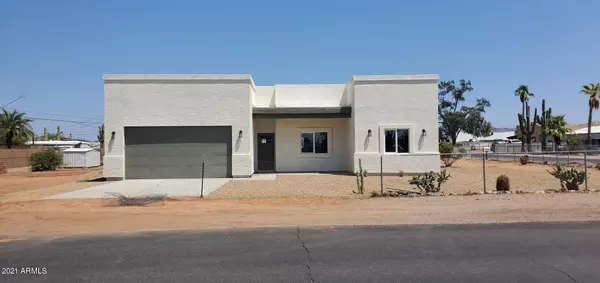 468 S CEDAR Drive, Apache Junction, AZ 85120