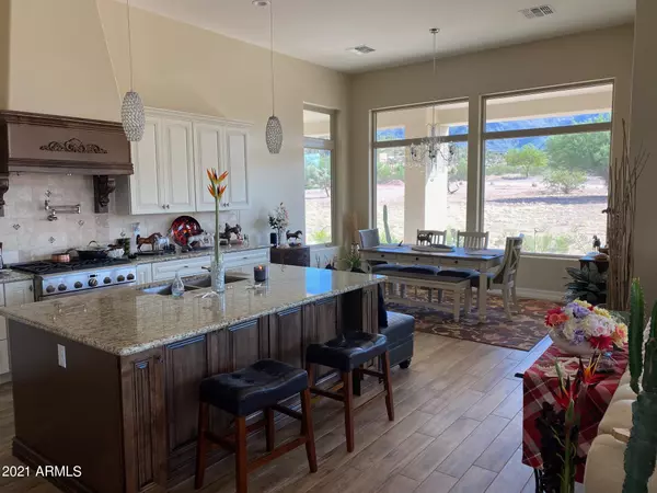 Gold Canyon, AZ 85118,9656 E BROKEN ARROW Lane